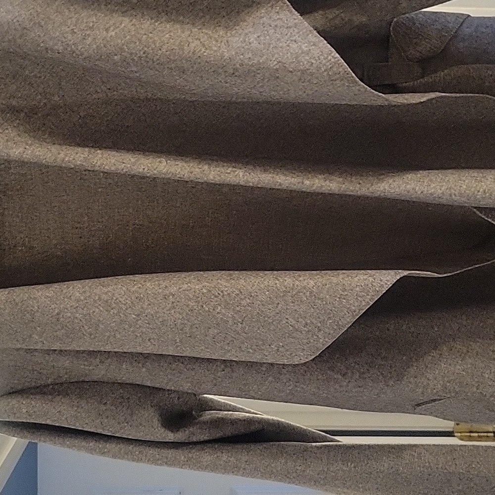 Women's jacket - Picture 2 of 2